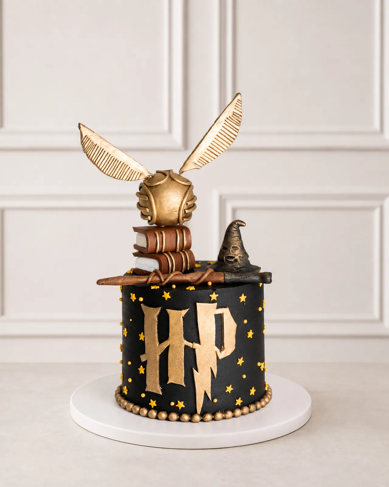 Wizarding house birthday cake